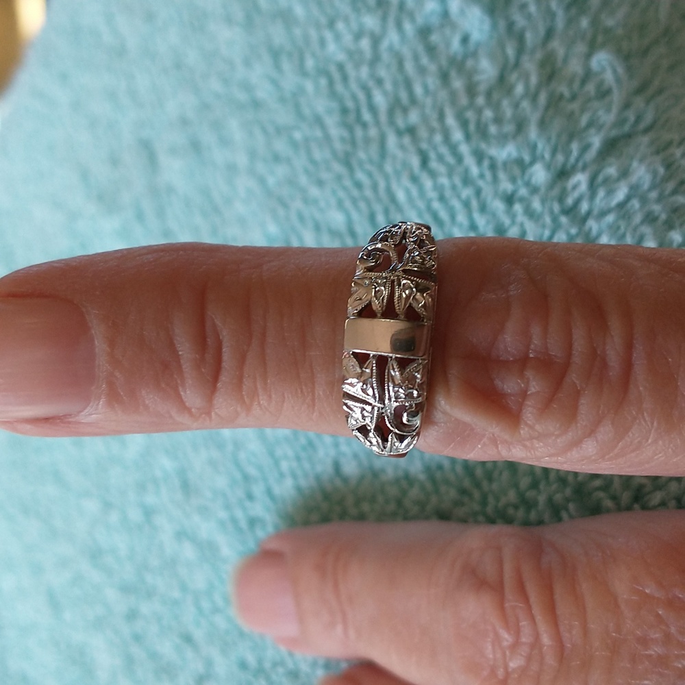 White solid gold 14k statement ring